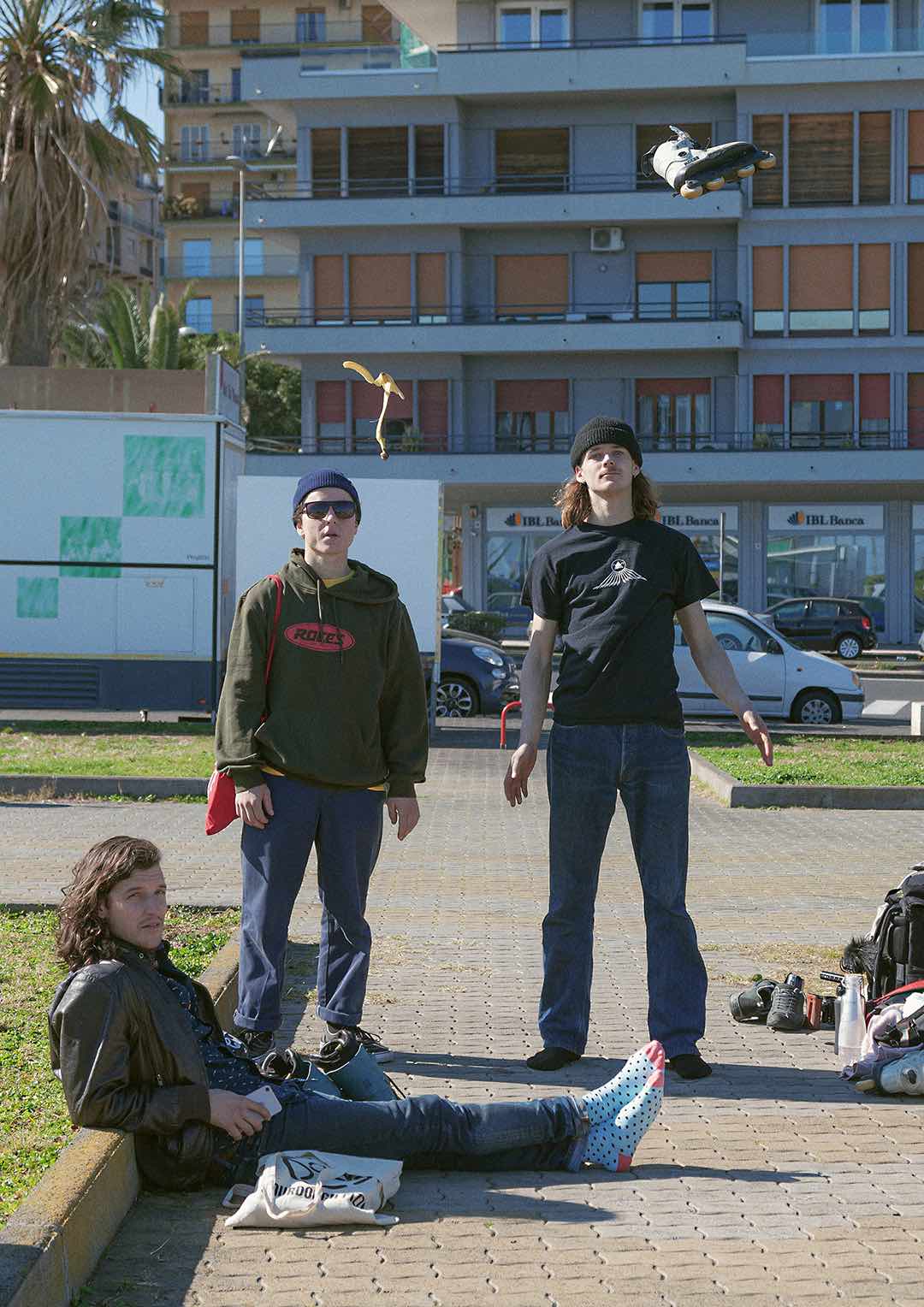 Roces Mizzica rollerblading
